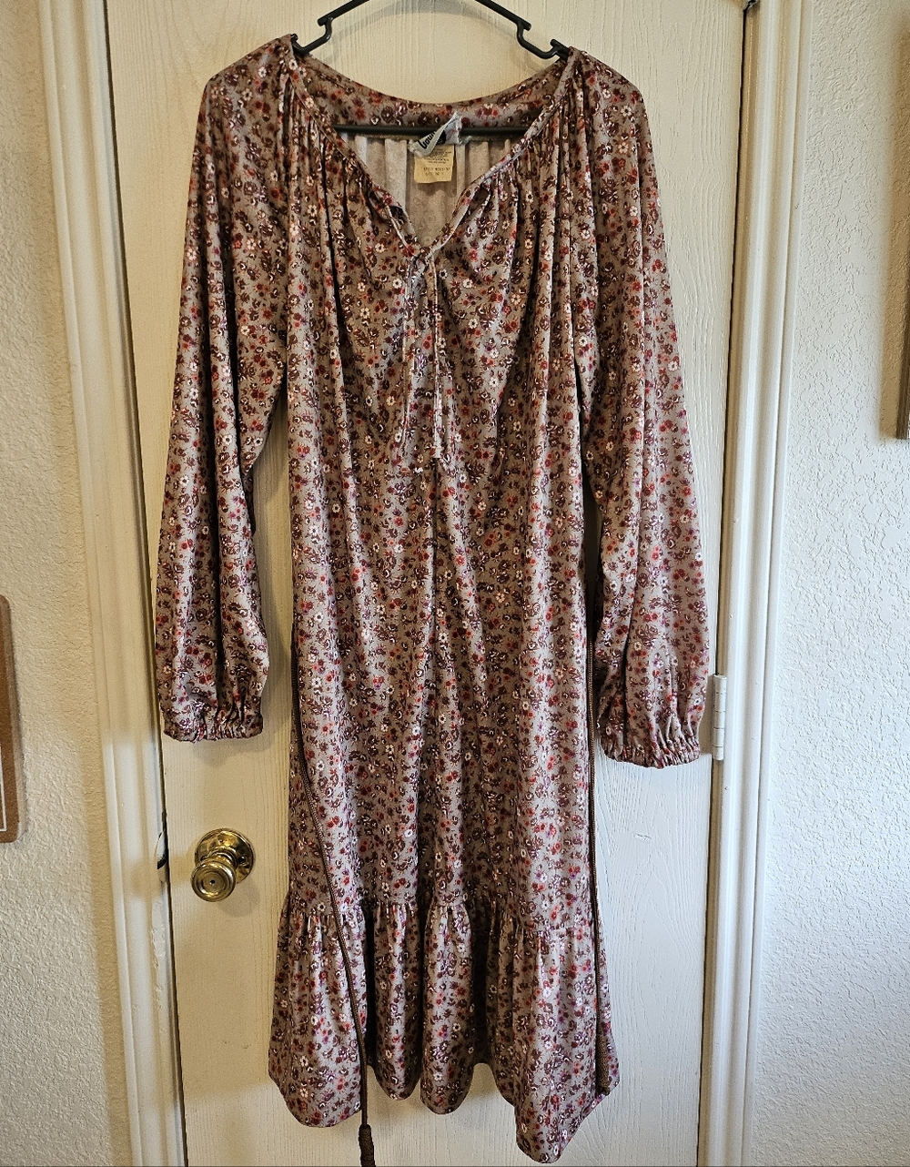 Vintage 1970-1980s Countess floral prairie boho Cottagecore dress
